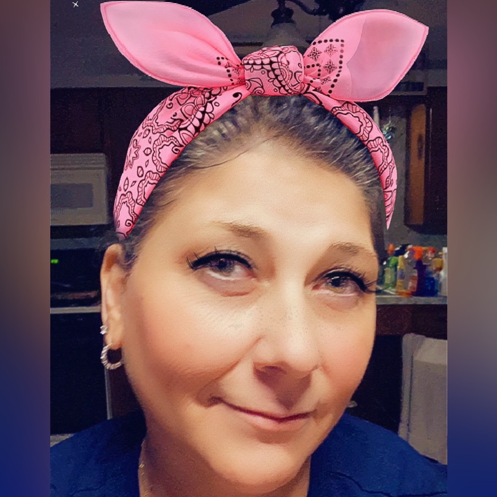 Meet your Posher, Angela